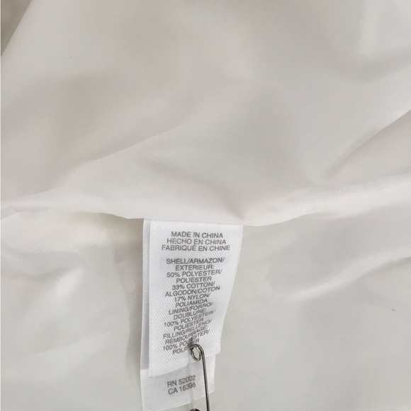 Liz Claiborne Quilted White Puffer Vest Size Medium $20 - Picture 9 of 9